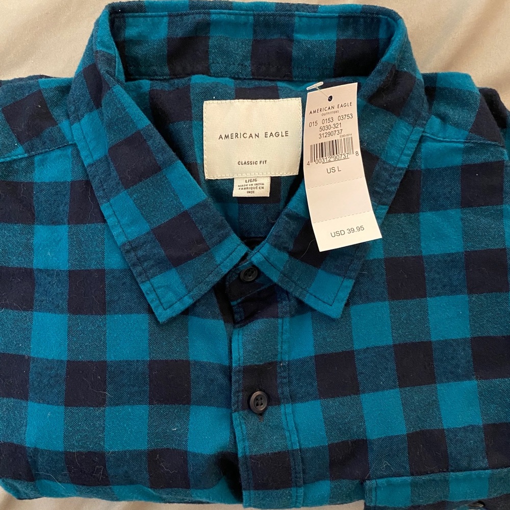 Men’s American Eagle Long Sleeve Plaid Button Down